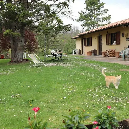 Agriturismo Villa Mozart Nel Verde Gubbio Exterior photo